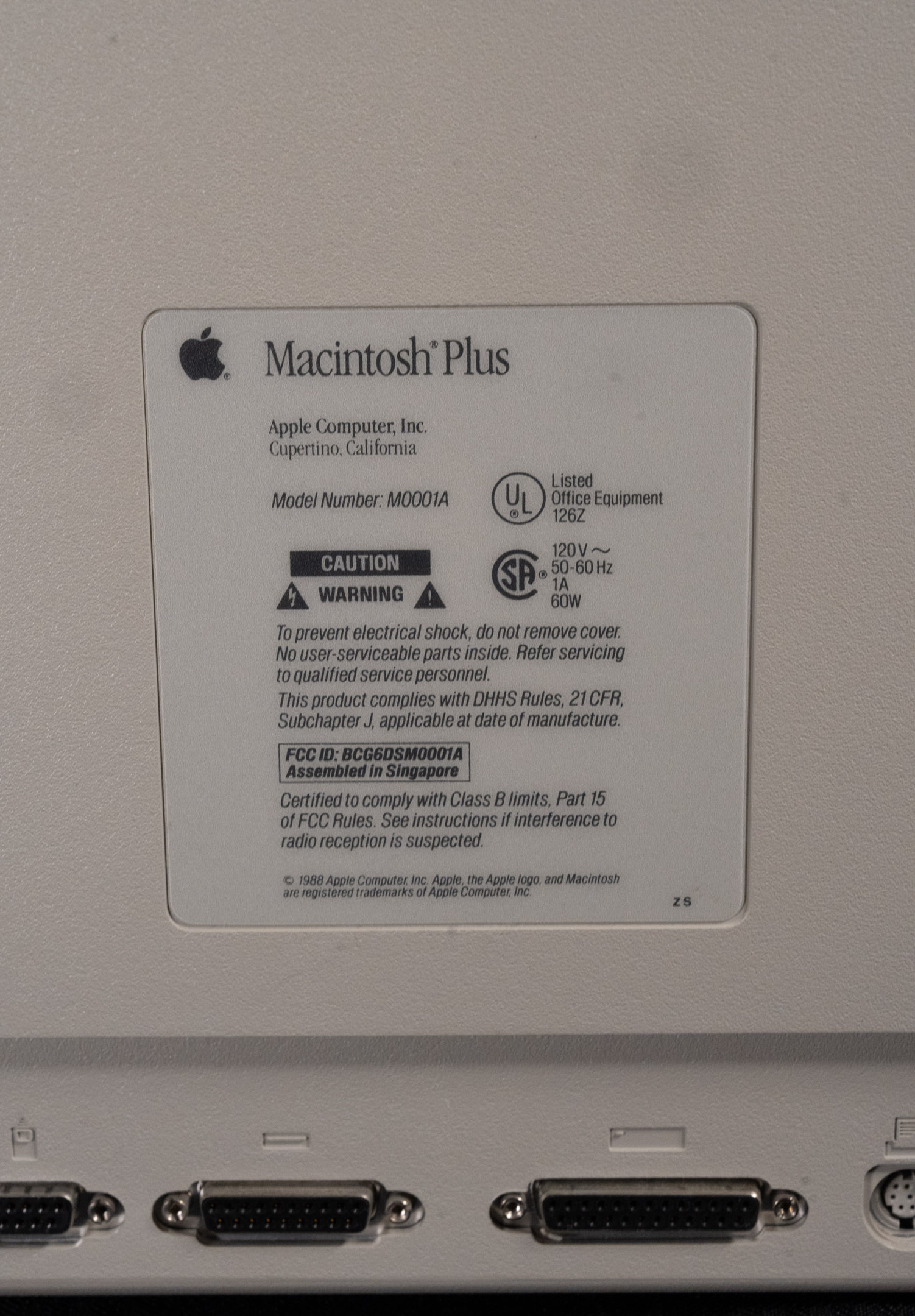 Mac_Plus_2_1957.jpg