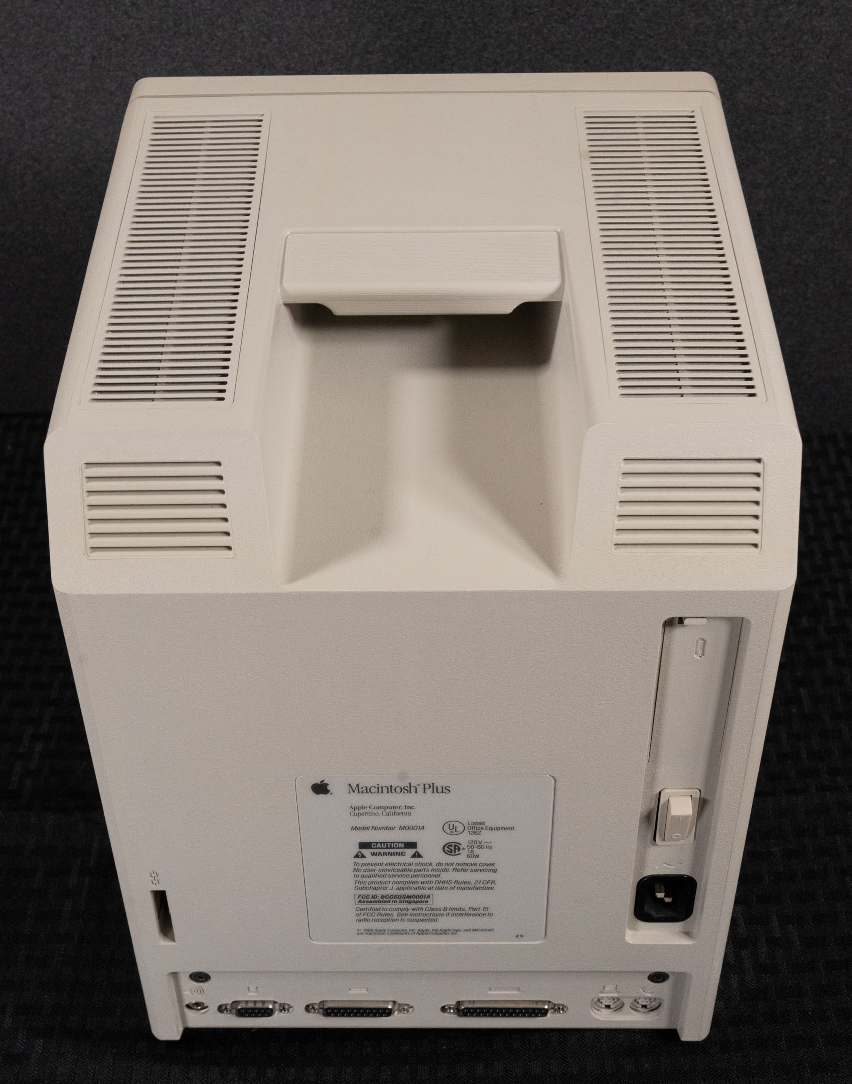 Mac_Plus_2_1958.jpg