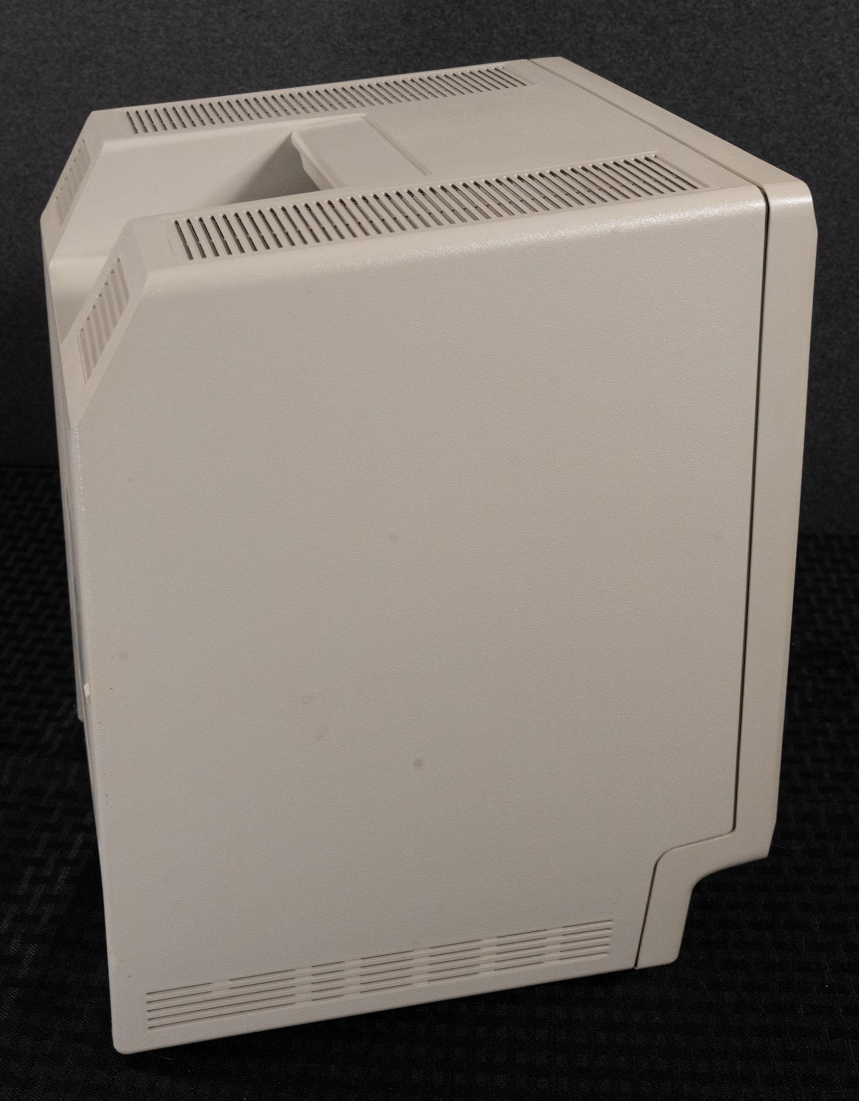 Mac_Plus_2_1959.jpg